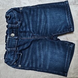 The Children's Place Toddler Jean Shirts. 2T. EUC.